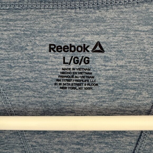 Reebok Women's Longlseeve Work Out Top - EUC - Picture 6 of 6
